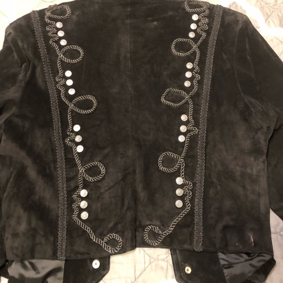 Leather jacket - Picture 2 of 2